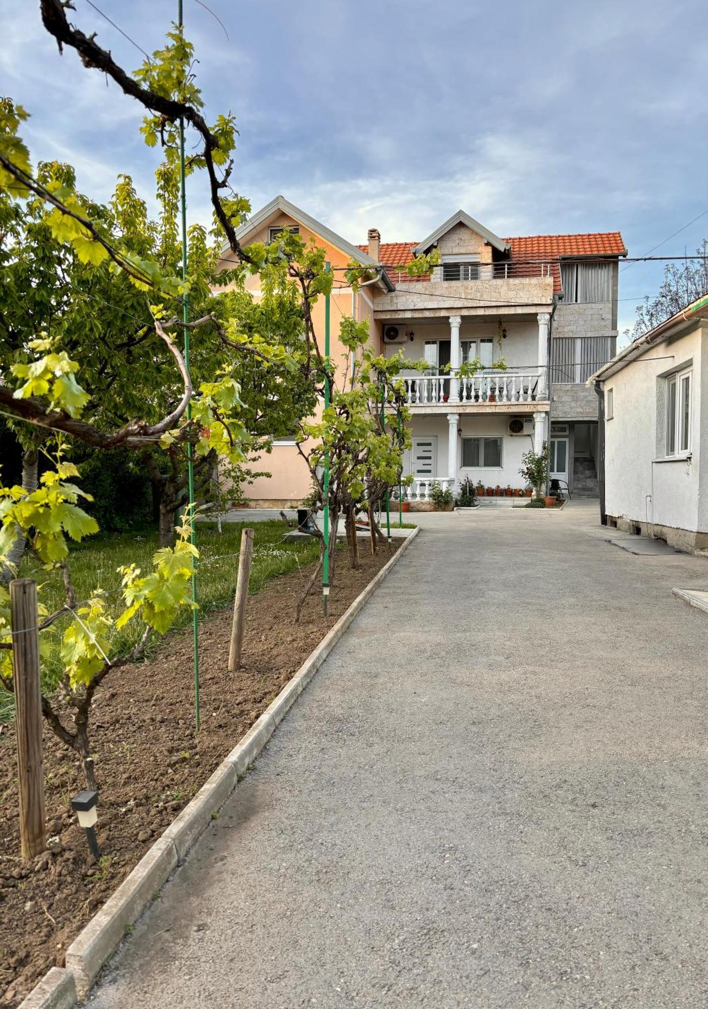 Apartment Milos Belgrado Exterior foto